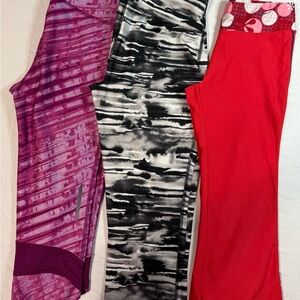 Nike capris Leggings for Active Performance wear size S